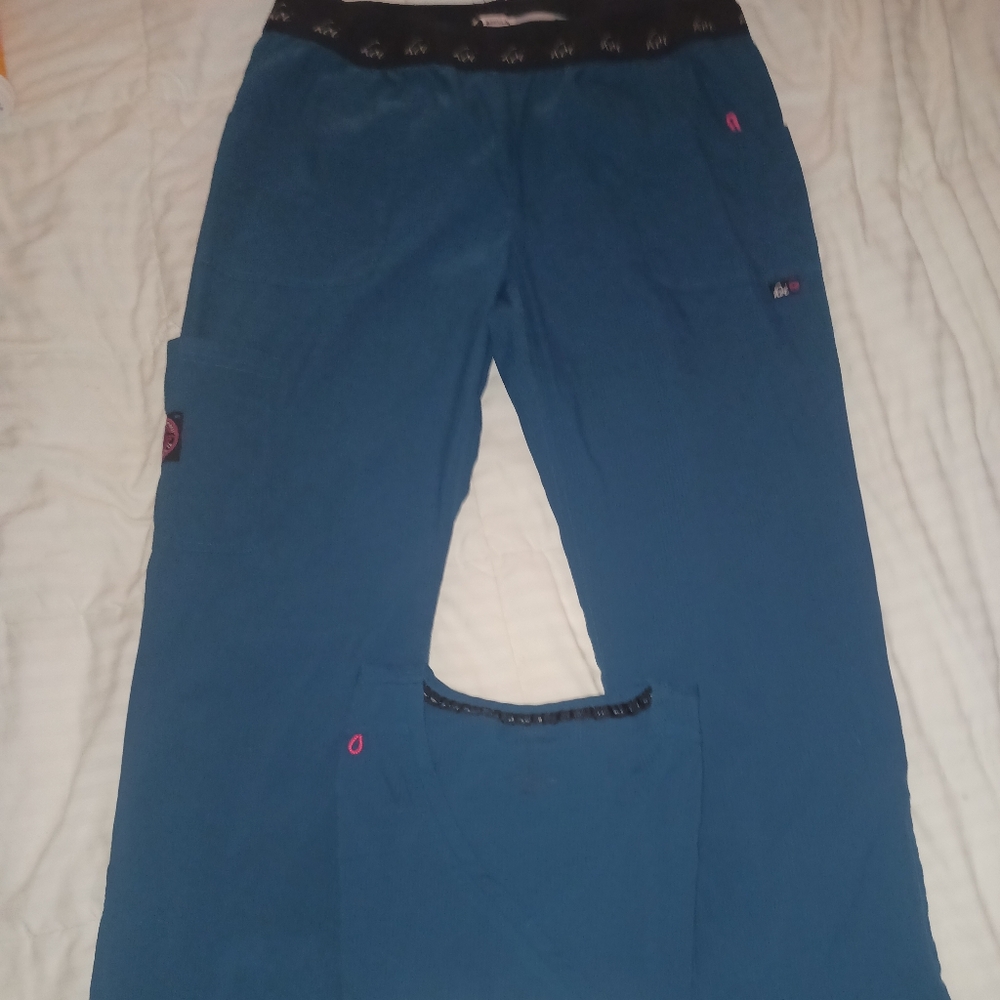Womans Scrubs